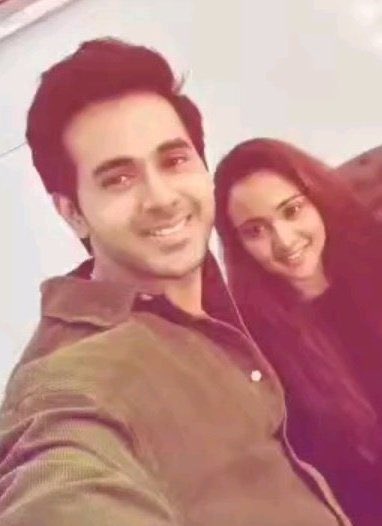 Give the confirmation of #YehUnDinonKiBaatHai S2 with #AshDeep as leads we are waiting since 2019 💯 high trp !! 

Keep streaming #Diltujhkochahe

 youtu.be/eJ1UDdQbE-k

#AshiSingh #RandeepRai  

@SonyTV @sumeethmittal @golu_a @001Danish @rndeeprai @Ashisinghh
@ShashiSumeet