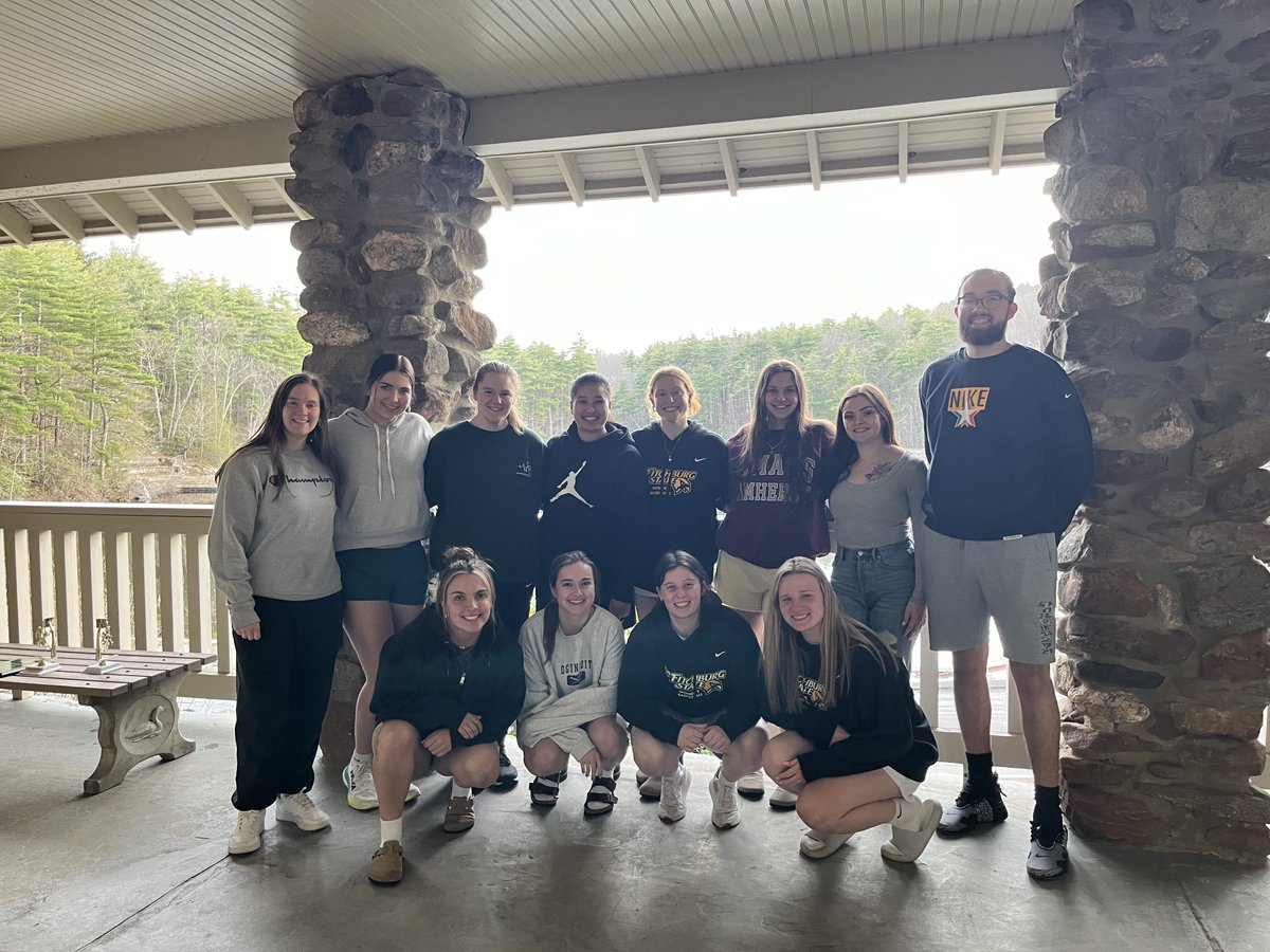 Fitchburg State WBB tweet media