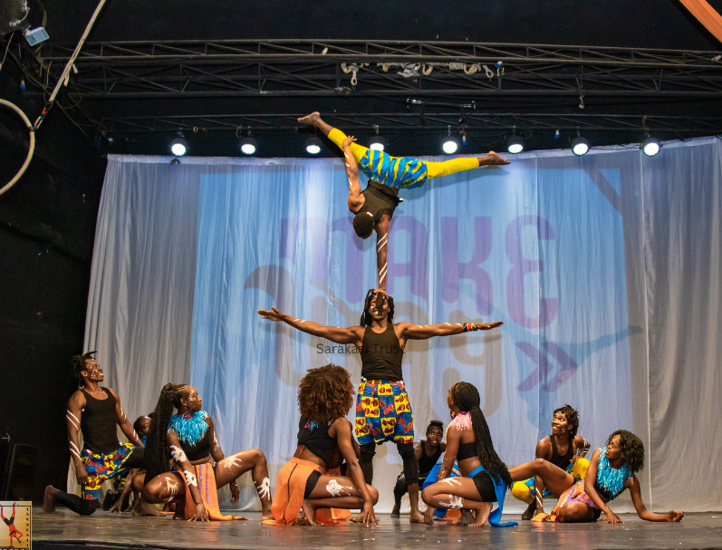 SarakasiTrust's tweet image. Exploring the extraordinary capabilities of the human body through the mesmerizing art of body balancing.
Witness the marvels of strength, poise, and control.

#BodyBalancing #MindOverMatter #trending #explorepage #viralreels #tuesday