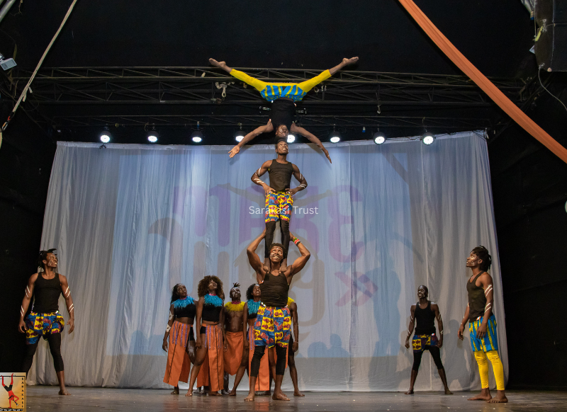 SarakasiTrust's tweet image. Exploring the extraordinary capabilities of the human body through the mesmerizing art of body balancing.
Witness the marvels of strength, poise, and control.

#BodyBalancing #MindOverMatter #trending #explorepage #viralreels #tuesday