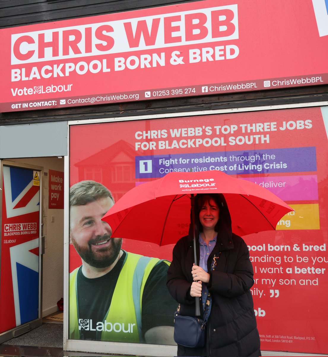 Very rainy & windy but positive campaign today in Blackpool South for @ChrisPWebb & @LabourNorthWest. With just 23 days to go, Chris & the team are out rain or shine speaking to as many people as possible 🌹 Blackpool deserves a born & bred MP for the first time in 60 years!