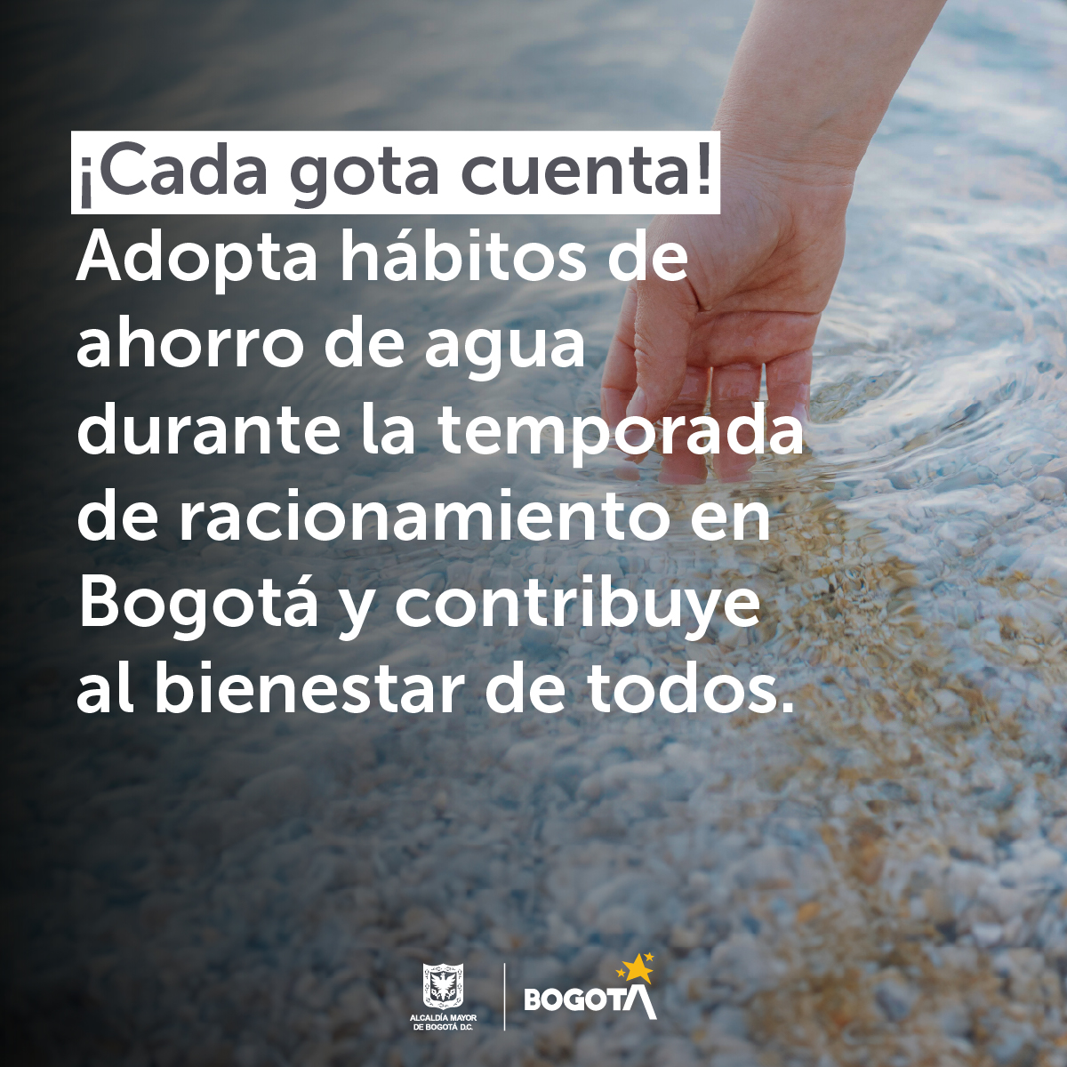 Todos aportamos al ahorro del agua. Desde @sectormovilidad, te invitamos a actuar: 🚿Reduce el tiempo de tus duchas. 🧺Lava la ropa solo con carga completa. 🪣No laves fachadas ni carros con manguera. ♻️Reutiliza el agua. #JuntosPorElAgua