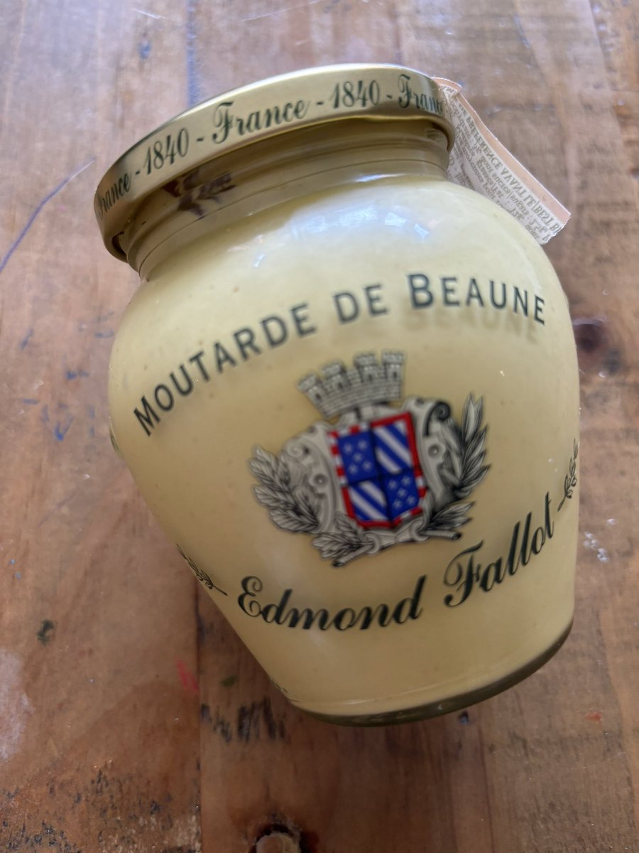 J’ai trouvé cette moutarde de Beaune au Royaume-Uni. Excellente !