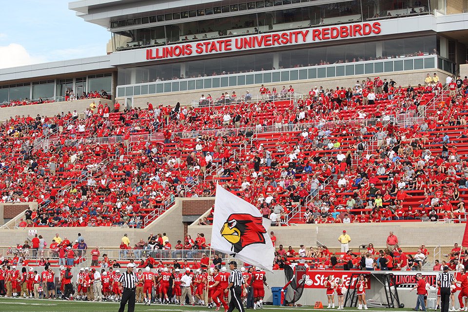 Very excited to be at Illinois State @RedbirdFB this weekend for their spring game! Thanks to @Coach_Etheridge for the invite. @gridiron_gang_ @NoblesvilleFB @PrepRedzoneIN @IndianaPreps @Bryan_Ault