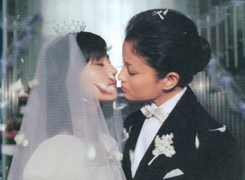 💌 ⭒ have you already met your future spouse ??

comment your name/initials + an emoji for a yes/no/maybe 

tip $5 for guaranteed responses &amp; one fact about them or book an $8 mini reading! dm with proof or it'll be taken as a donation ♡

mbf. like &amp; rt.