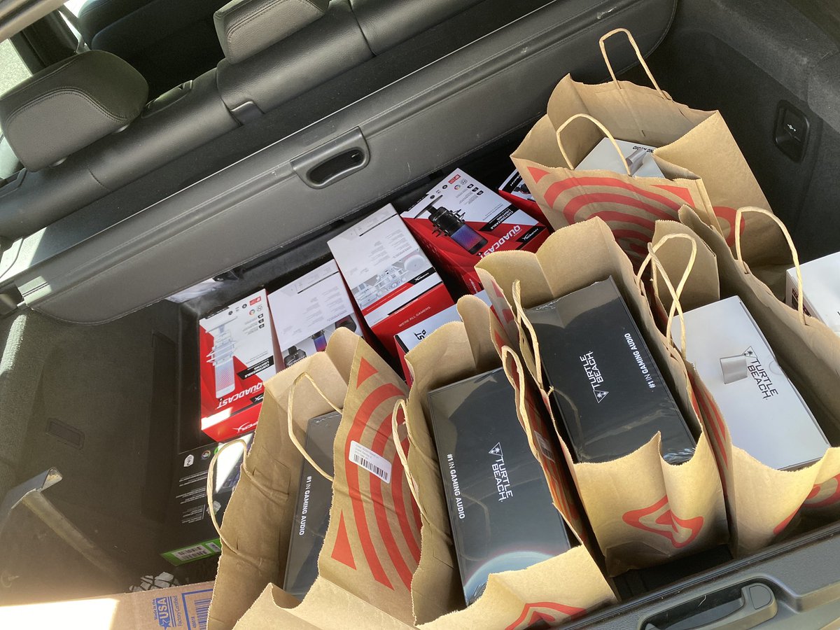 eMoney_HQ's tweet image. HUGE HEADSETS AND MICS GLITCH😳💰
TARGET IS GLITCHING THEIR PRICES AS LOW AS $1
DON’T MISS OUT
RT+LIKE ❤️ I WILL DM YOU THE INFO