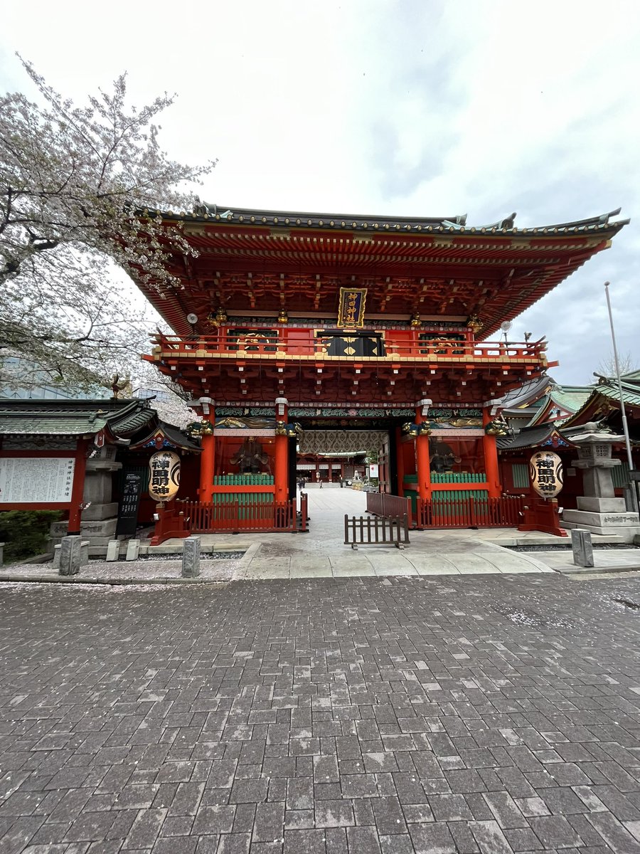 zackgrd's tweet image. Japan day 1 - Akihabara/Ueno 👾🌸