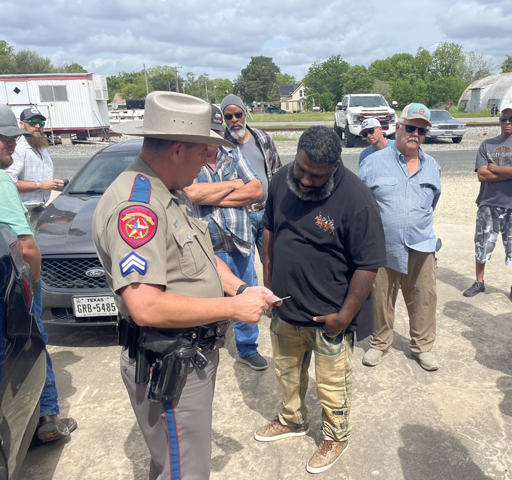 Last week we had a great day focusing on commercial motor vehicles 🚛 & traffic safety in Wharton County. Cpl Phillips & Sgt Woodard had the pleasure of presenting to the commercial driving community. Thanks for letting us share our message. #SafeDrivingTips #cdldriver
