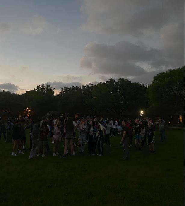 Witnessing celestial wonders at Schimelpfenig! 🌘