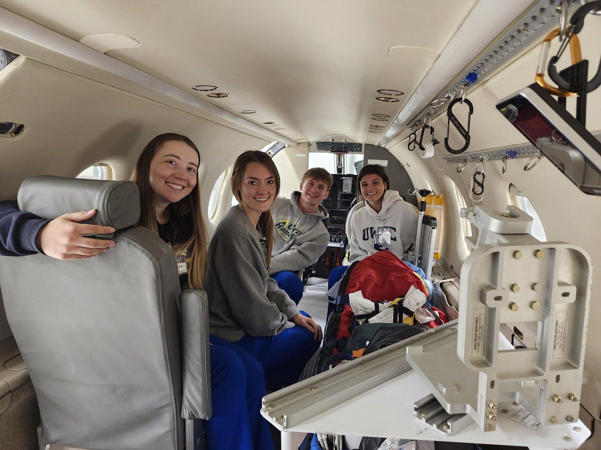 MFLD_Nursing's tweet photo. Rosebud Update: Our nursing students conclude their trip today! They joined forces with IHS and NPHS Corp. for a cervical cancer screening event, then balanced their hard work with some fun, by exploring Badlands National Park and Wall Drug. #futurenurses #nursingstudents https://t.co/1SPe7KuALO