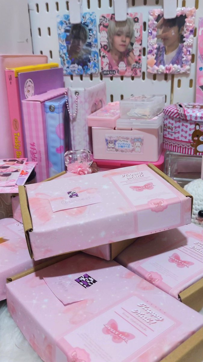 pixiehauls's tweet photo. ๐จ๐ธ. . . #pixieeupdates
hii!! im done packing na po hihi ill send sco link na po๐๐ฉท https://t.co/6lyKUW19xZ