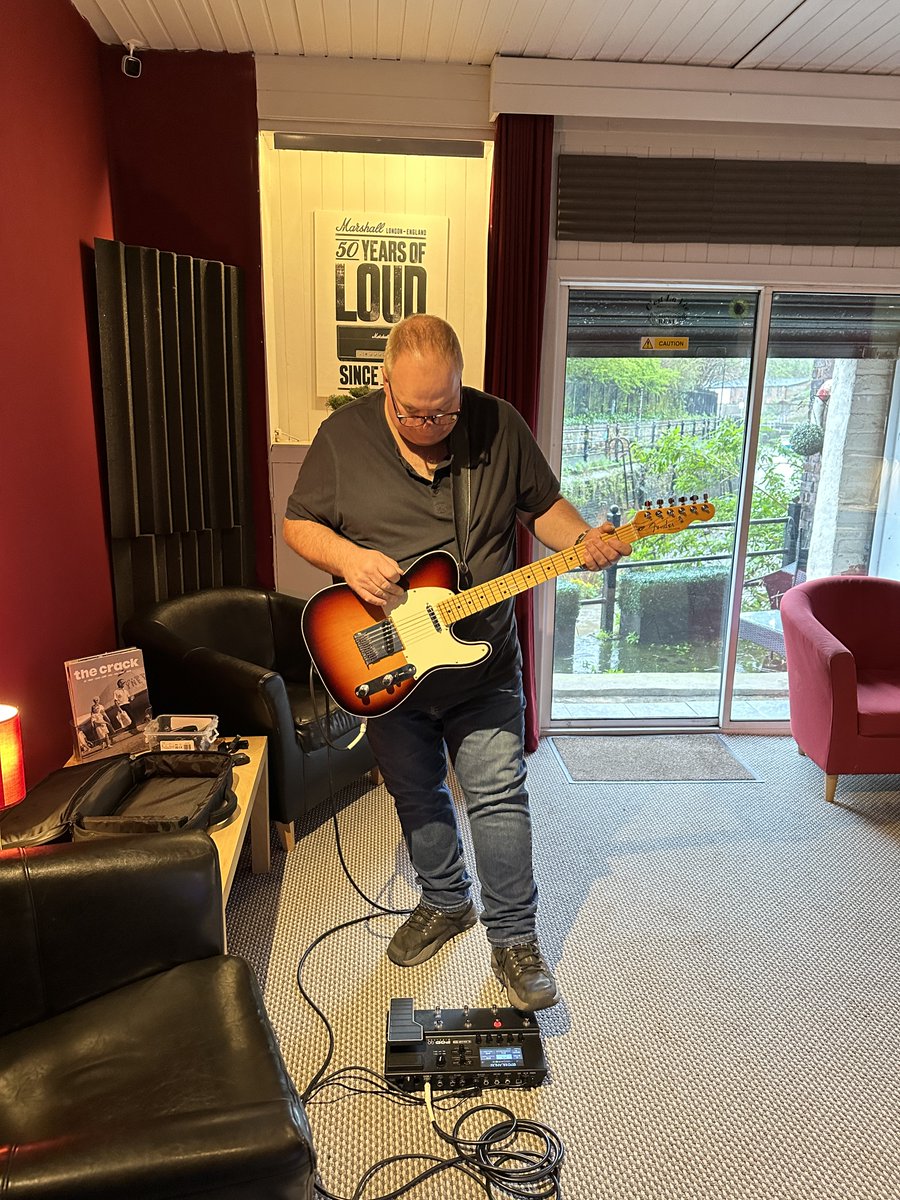 🎶 Studio today with one of the OGs (as rhe kids say) 😎 Mr John MacRae in the hot seat 🎸🤠