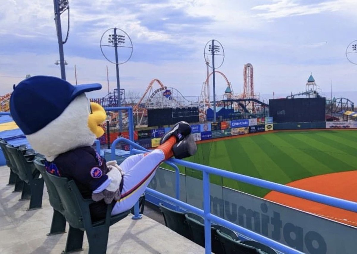 Baseball is back in #Coneyisland Catch the @brooklyncyclones home opener today at 7pm at Maimonides Park ⚾️ Tickets available at milb.com
