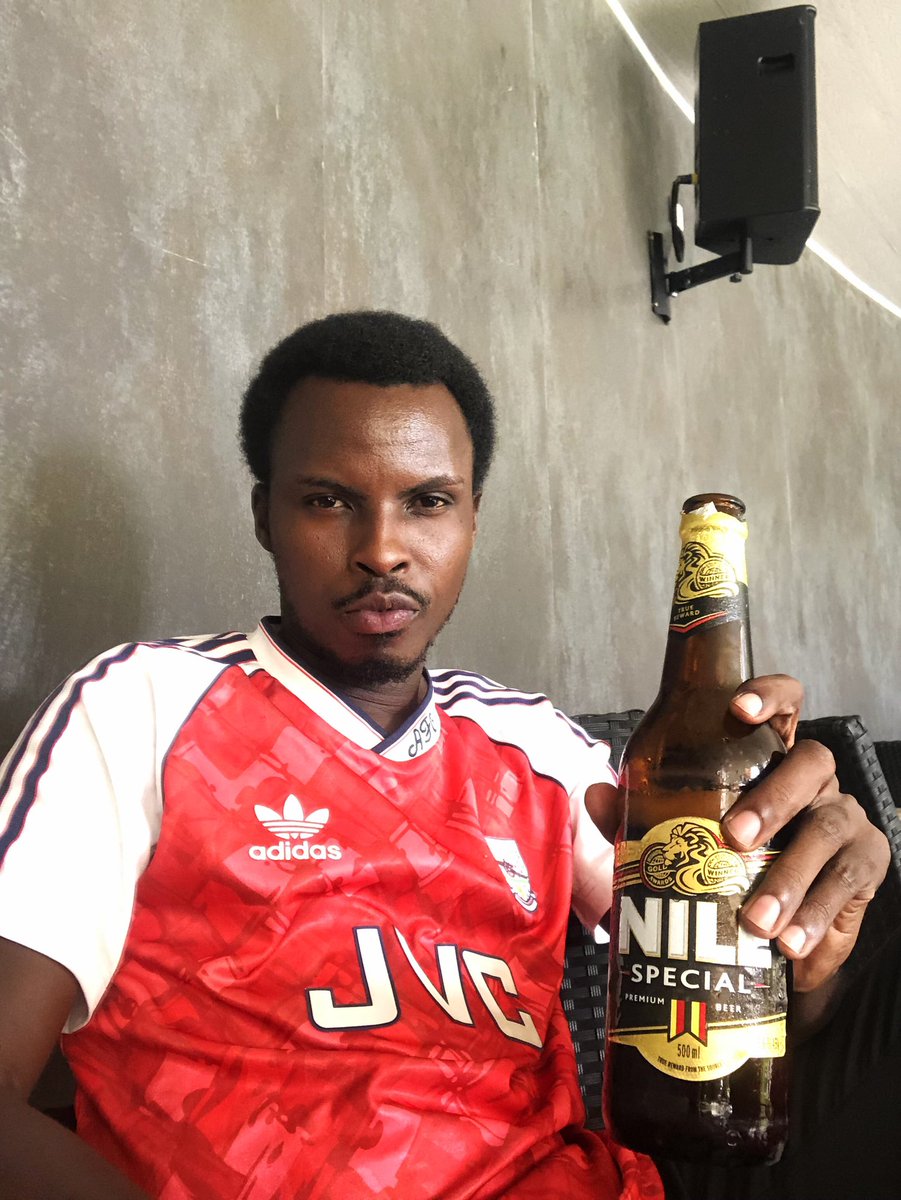 “JVC. Vintage, beyond valuation, beyond forgery or imitation. Many years since playing the Germans in the Champions League, that humbling humiliation. But now in our immaculate maturity, Arsenal, unmatched.” - Peter Drury. Waiting with a beer that’s #UnmatchedInGold