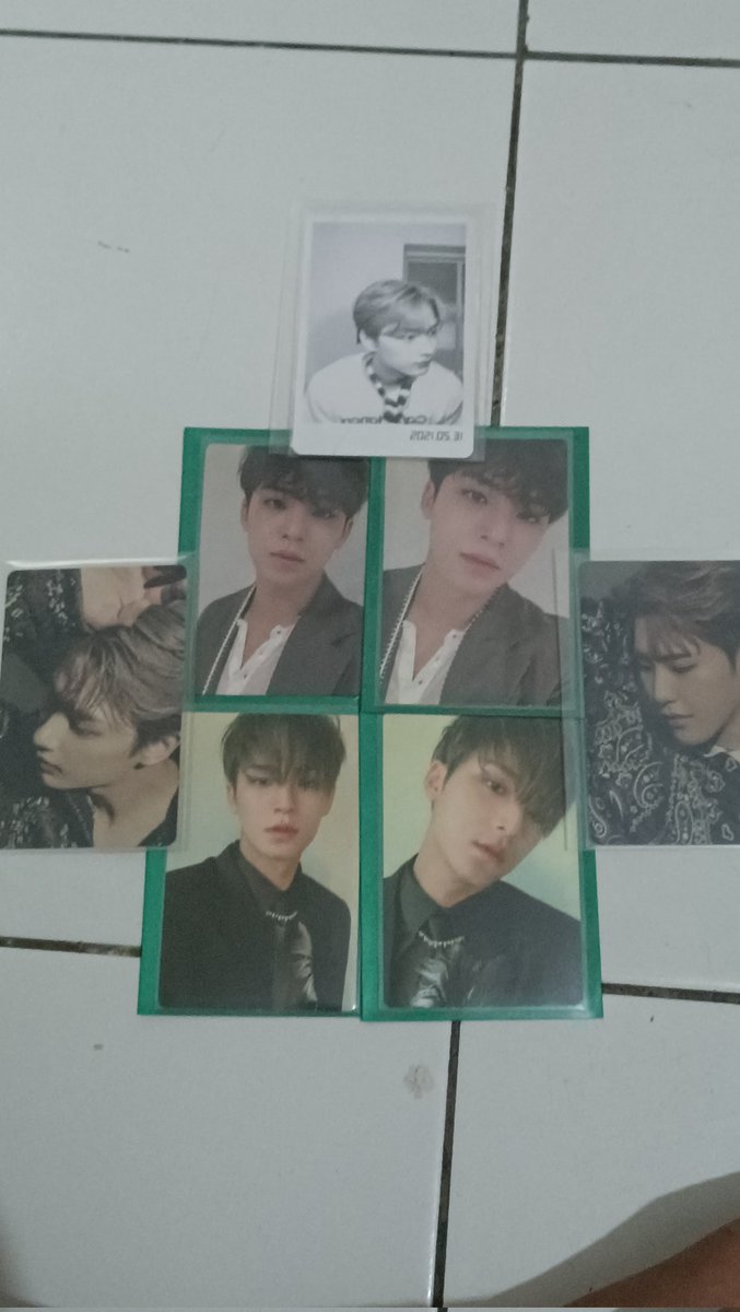 anakyangteladan's tweet photo. @caratsstore Halo kak aku ada mingyu an ode era 110k per pair, take all 210k bisa freeong n keep event w DP. Chat for more details https://t.co/Uy6PHtJy9d