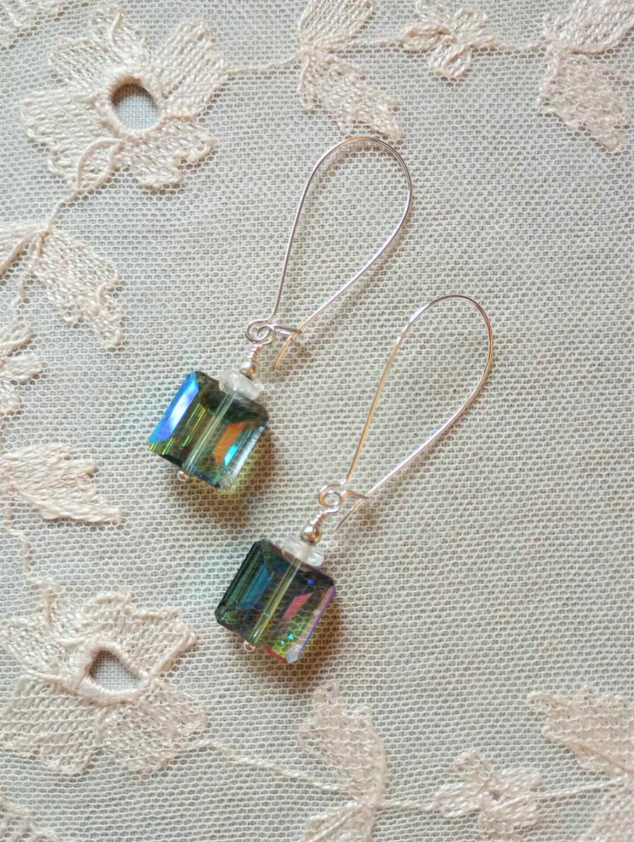 **CALLING ALL FLAPPERS!**  have you purchased from me before? Would you like previews &amp; generous discounts on new makes such as these ? Simply request to join my Facebook Group, LovesVintage43 Friends ! 🖤 #MHHSBD #TheCraftersUK #UKMakers #CraftBizParty facebook.com/groups/2190796…