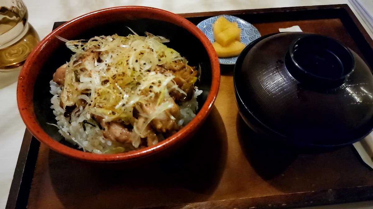 chiitan18ur's tweet photo. 最近食べ過ぎだべ(๑•🐽•๑) https://t.co/7bDMmJStwU