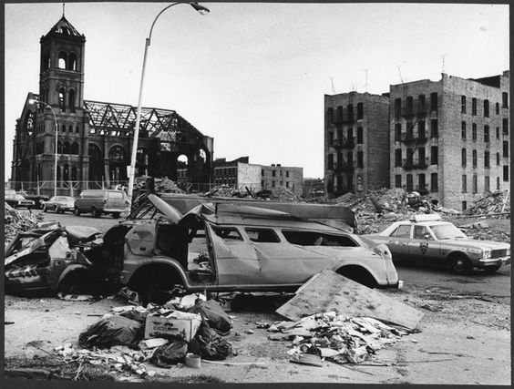 The Bronx. 1980. New York City's Little Black Book amzn.to/3OPjEet New York Minute amzn.to/3saytxs #NewYorkTimes #Manhattan #bronx #newYork #kindleunlimited #nyc #newyorktough #NewYorkCity #NewYorkForever