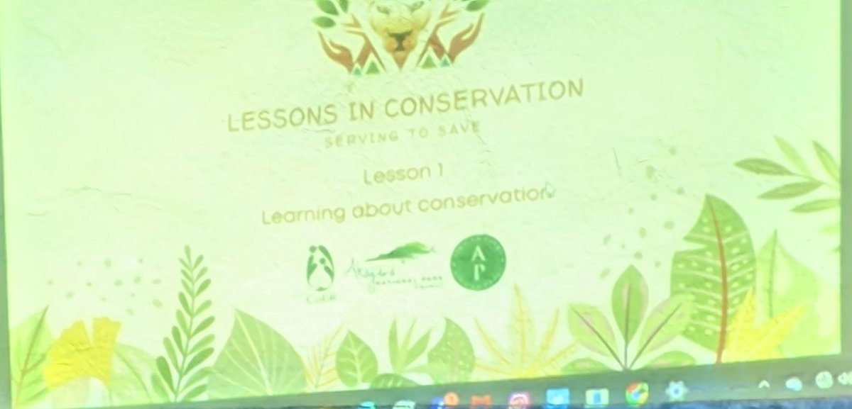 📚 Exciting news! 📷 The @CoEBrwanda at @Uni_Rwanda ,We partnered with #LessonsinConservation for an enlightening outreach program at #GSKimisagara. 20 students learned about Introduction to Rwandan Conservation . Inspiring the next generation of eco-conscious leaders! 🌍