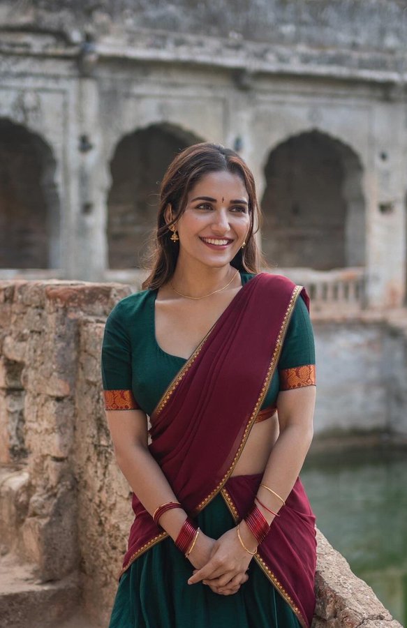 GKum18BXAAAB8lt?format=jpg&name=900x900