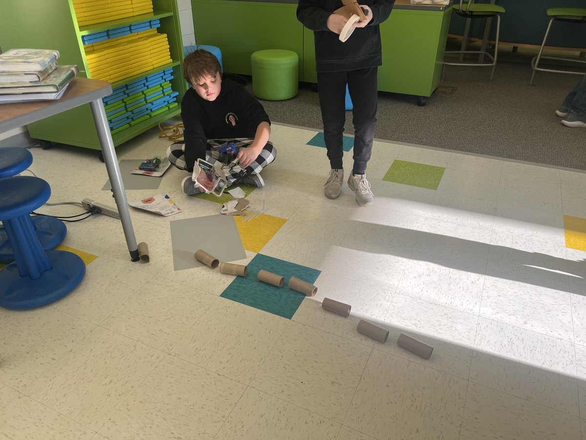 🚀 Exciting news! 5th graders in Mrs. Hruska's classes are creating a Robot Petting Zoo with Hummingbird robots! 🐾 Follow their journey as they innovate! Here is the beginning of the building phase. #RVSDSuper #SbgPrincipal #BirdBrainTech #CodeJoy 🤖🌟