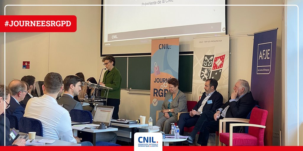 La CNIL est à la faculté de Droit de @fld_lille_issy avec @AfjeAfje pour une journée consacrée aux actualités de la protection des #données dans le secteur travail-social, à l’#IA et au rôle du #DPO, au contrôle de la conformité au #RGPD, et à la gestion des risques cyber 👇