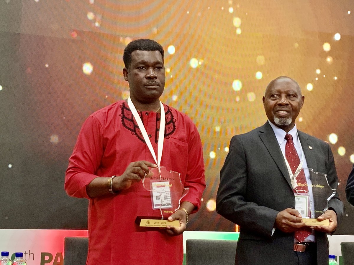 Prof. Diabaté has also been awarded the @pamcafrica award for his contribution to the medical entomology field and he was awarded the “Chevalier des Palmes académiques” of the Government of Burkina Faso in recognition of his significant contribution to scientific research.