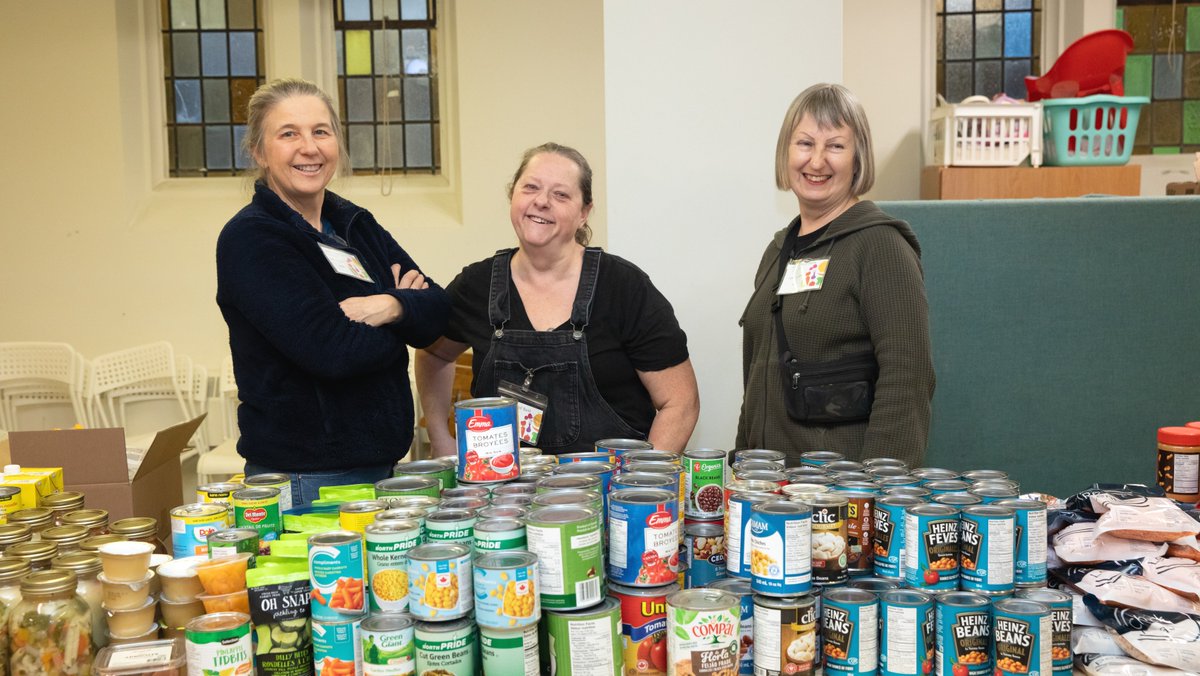 In 2022, the church hosting Grace Pascoe Care Centre reached out to the #community to restart their #foodprogram. The volunteers answering the call had minimal #foodbank experience, but knew above all they wanted to create a welcoming space for clients: bit.ly/49tBnm6 💛