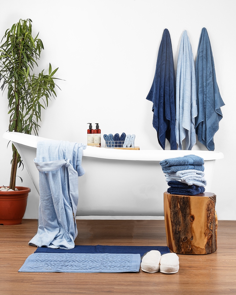 LsaHomeco's tweet image. Spice up your bathroom essentials collections for you and yours from @lsa.home

We are your one-stop plug for all things bedroom and bathroom health &amp;amp; comfort. 
Shop today 🤗

#lsa #lsahome #duvets #sheets #laundry #sleephealth #personalhygiene #towels #bathroom