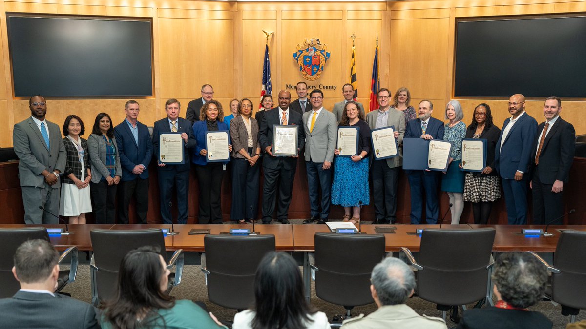 Councilmember @albornoz_gabe presents a proclamation with @MoCoDHHS celebrating #NationalPublicHealthWeek.