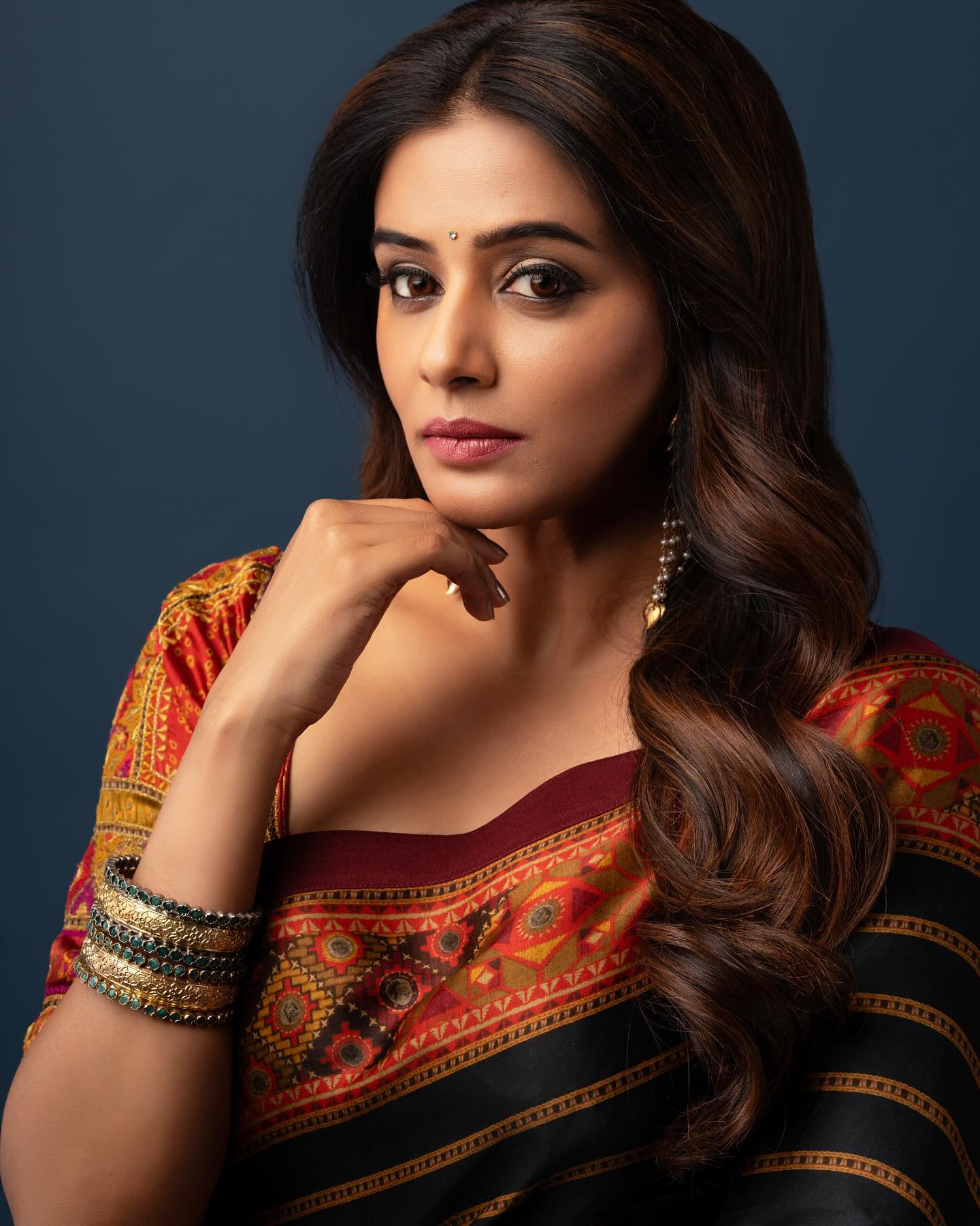 GKunfAybAAA29G8?format=jpg&name=large