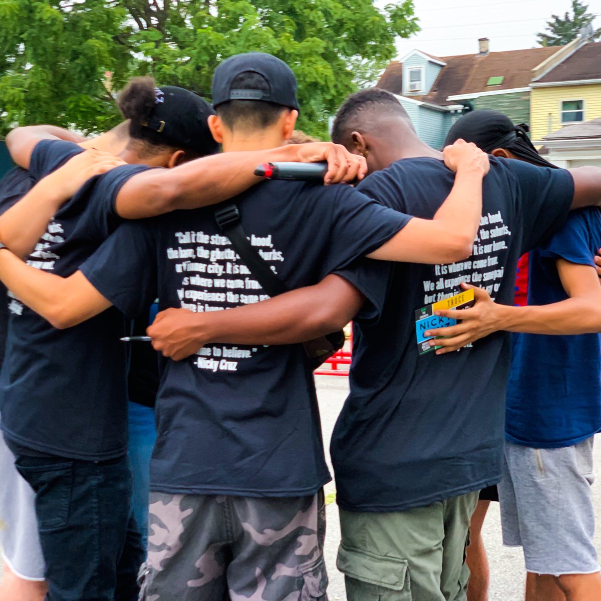 Friends, what mountain are you facing today? A difficult decision, a broken relationship, a personal struggle? Share your burdens in the comments, and let's lift each other up in prayer. Together, we are stronger.
