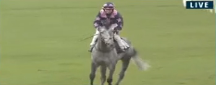 Brodie Hampson @BrodieHampson1 and Silver Atom racing in the Novices' Handicap Hurdle at Hereford @HerefordRaces for Archie Watson @Archie_Watson. Fought hard, 4th place today. 🏇👊 #workhard #horseracing #Hereford