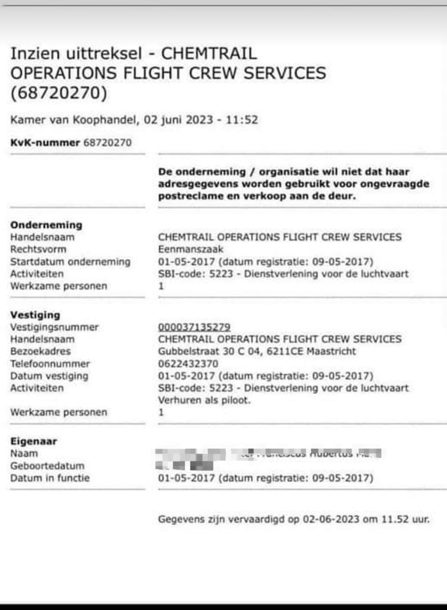 Ik ben er nog niet uit hoe het zit met de #chemtrails. 
Er bestaan wel piloten die zich aanbieden het gif rond te strooien🤨