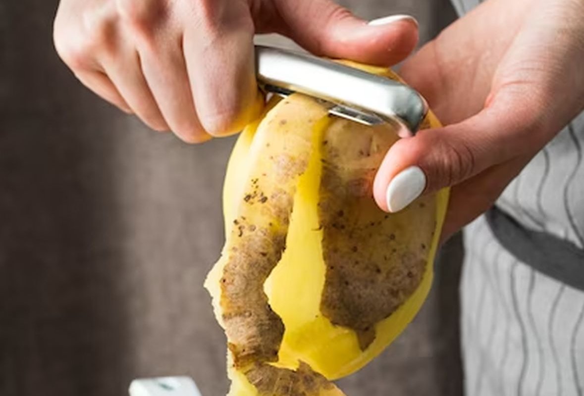 Картофель вошел в список недооцененных продуктов: он содержит защищающие от рака антиокисданты
med2.ru/story.php?id=1…

Некоторые продукты оцениваются исследователями как более полезные, чем считалось раньше. Среди них – картофель.  

Такой распространенный и дешевый продукт к...