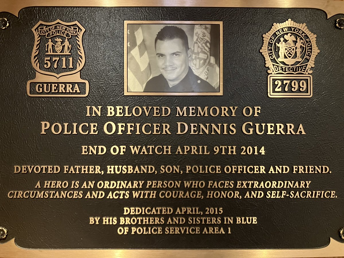 Today on this 10th Anniversary, we stop to honor the memory & legacy of our Det. Dennis Guerra who sacrificed his life for our great city responding to a fire in NYCHA to save lives. We will never forget. @NYPDHousing @NYPDnews @NYPDPC @NYPD1stDep @NYPDchaplains @NYCPBA @NYCPDDEA