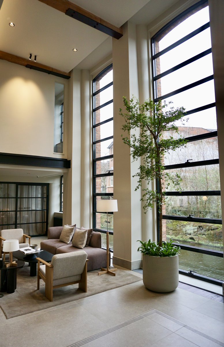 <a href="/castlefieldesta/">Castlefieldestates</a> were innovation meets comfort🤍

#castlefieldestates #breakoutareas #Castlefield #officedesign #mcr #officespace #interiordesign #manchester