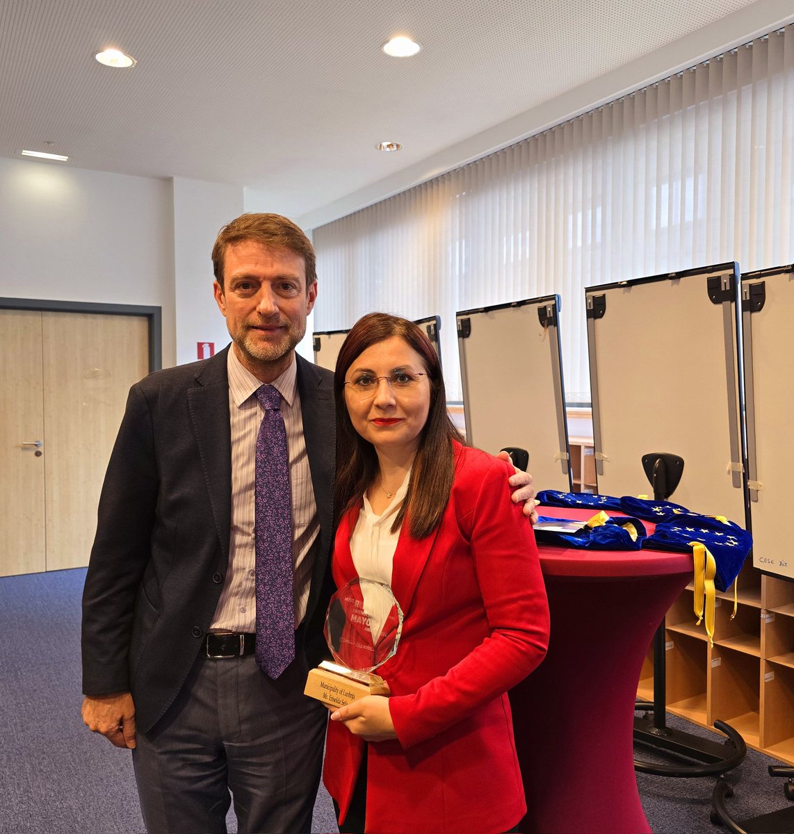 HoxhaFer's tweet photo. Congratulations to the Mayor of #Lushnje, Eriselda #Stefa, distinguished at the 2024 Most #Roma Friendly Mayor Award Event organized in Brussels today. Inclusion, equality, diversity & opportunities for all are core #European values that #Albania has long embraced & cherishes. https://t.co/VgT0xFNFzw