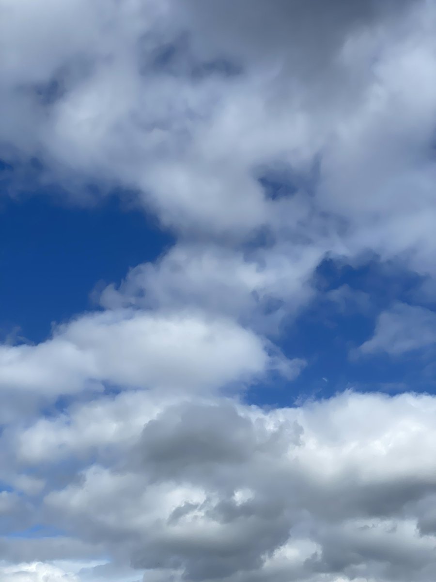 The sky over London a minute ago.