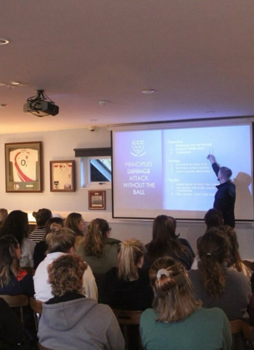 Tom Hicks tweet media