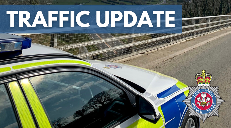 ⚠️ TRAFFIC UPDATE ⚠️ 🚧 A4067 - Ystradgynlais to Cray 🚧 The road remains closed due to a landslide and is expected to remain closed for a number of days. Diversions are in place. Please avoid the area and find alternative routes for your journey. Thank you.