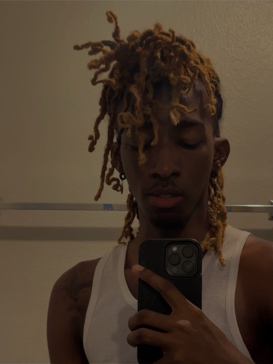 stfupluto's tweet image. 