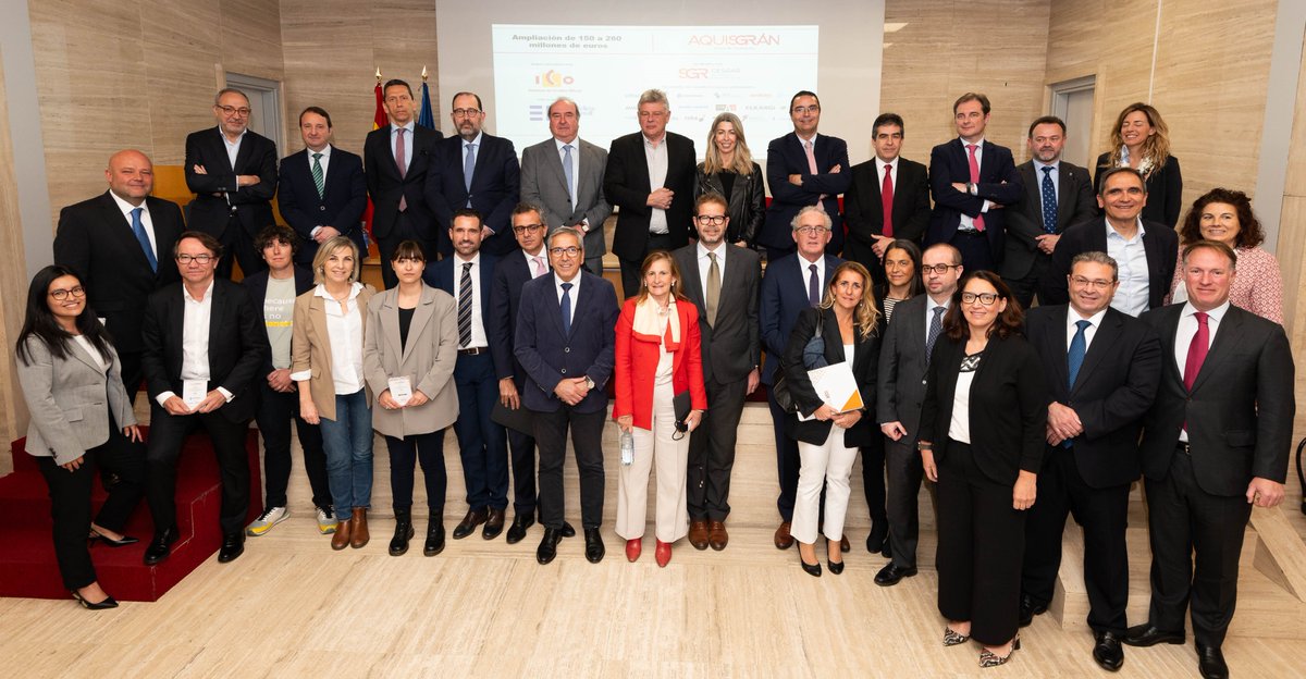 📌Acto de ampliación de #Aquisgrán, vehículo de #financiación para #pymes impulsado por las #SGR, que ya ha concedido préstamos a más de 2.000 #empresas por un valor de €140 millones. 💶El @EIF_EU y el @ICOgob amplían su participación hasta los 260 M€.