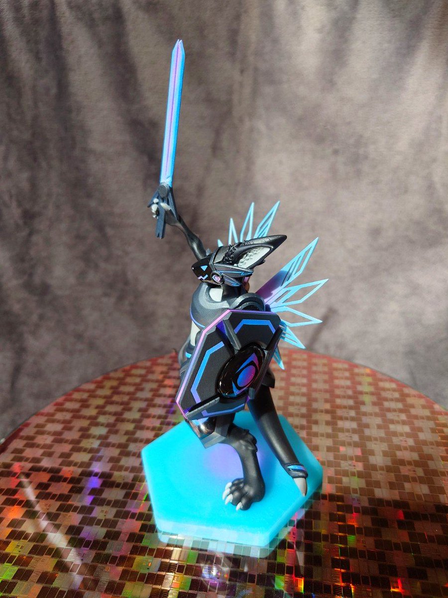Finished painting a mini Jay for @JtingF My first time painting figurines, with limited resources and experience. But it was a fun side project :3 #furry • #protogen • #maker