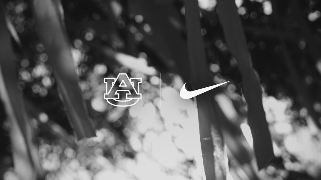 Auburn and Nike agreed to a 10 year deal starting in 2025. auburntigers.com/news/2024/4/9/…