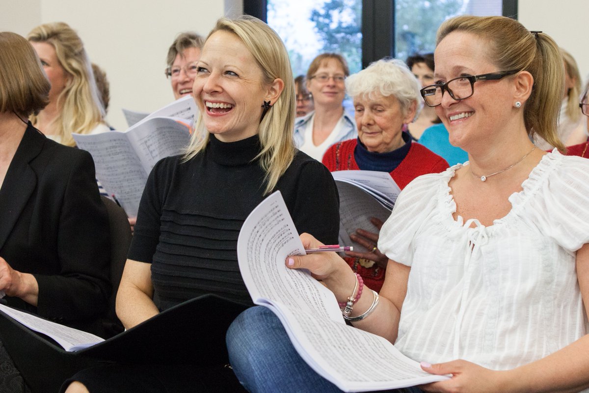 🎺🎺🎺Singer alert! Do you, or someone you know want to join a fun, friendly, ambitious #choral society in #henley ? Come & try us out! NO AUDITIONS. Rehearsals Mondays. Upcoming repertoire from L'Estrange to Handel. See our website & see you next Monday! Pse RP 😍🙏🎼