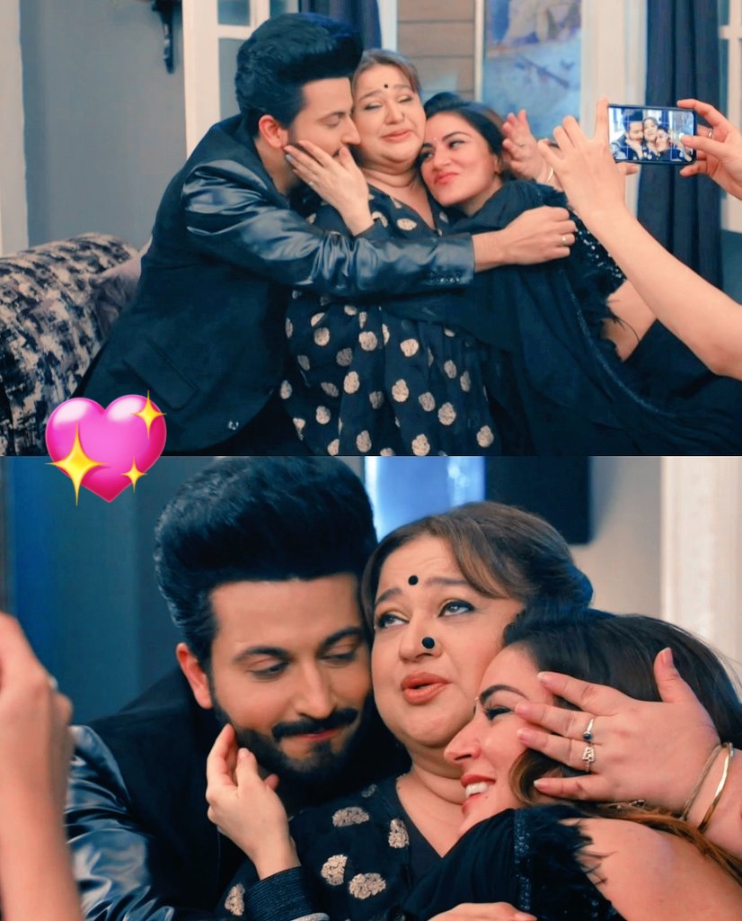 #PreeRan with their Sarla Maa ❤🥺
Missing this trio❤😭
The positivity this track had❤😭🧿
#DheeShra 😭❤🧿
#DheerajDhoopar #ShraddhaArya #SupriyaShukla