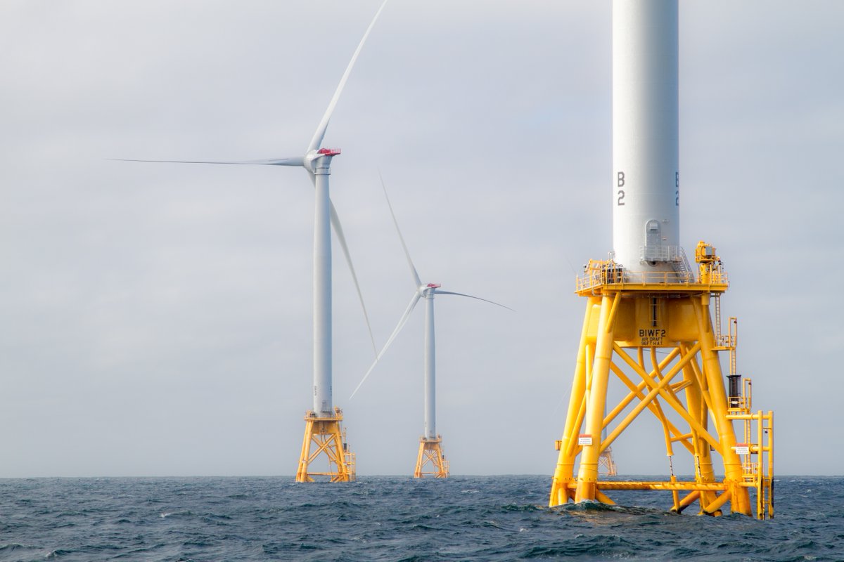 TOMORROW 📅 Tribal members and staff are invited to join a webinar to learn more about #OffshoreWind transmission and how to engage in @ENERGY's Tribal Nation Offshore Wind Transmission Technical Assistance Program! 💨🌊 Register to join the webinar: bit.ly/OSWWebinar