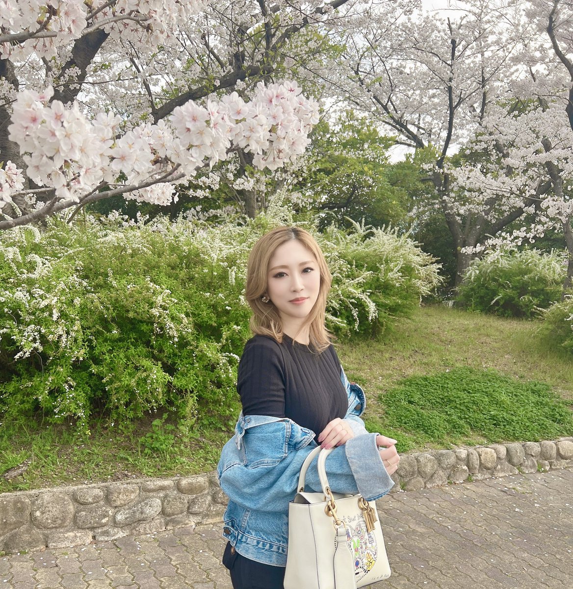 ayu718__'s tweet photo. 桜🌸満開
お花見したい🌸 https://t.co/jjp1RgXqrA