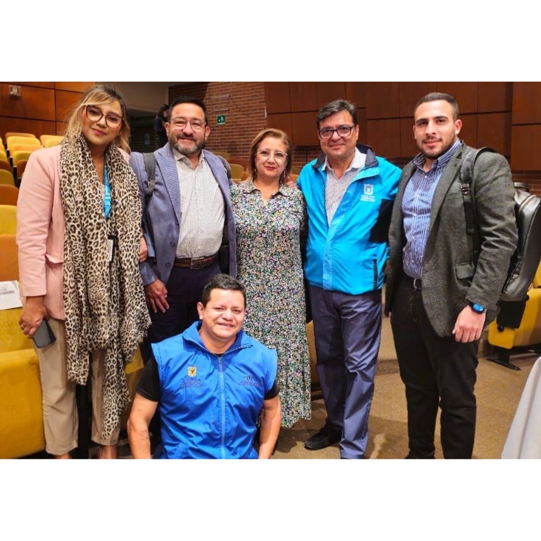 Retornovital06's tweet image. Construir sobre lo construido, el trabajo de #TODOS los actores del sistema de #Salud Para Bogotá. @ASCOFAME_  impulsará su gestión para brindar apoyo al modelo en salud y las organizaciones de pacientes estaremos allí construyendo un nuevo modelo de salud de Bogotá